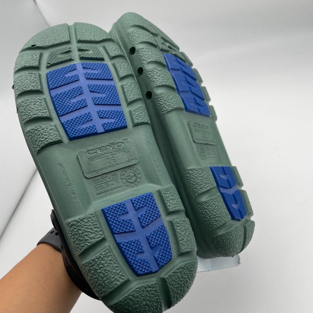 NWT Ceyo Sage Green Comfort Clogs Womens Size 5-6 Breathable Comfort Sabotech C1 - Picture 5 of 7